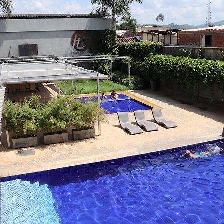 Hotel Don Gregorio Cartago Exterior photo