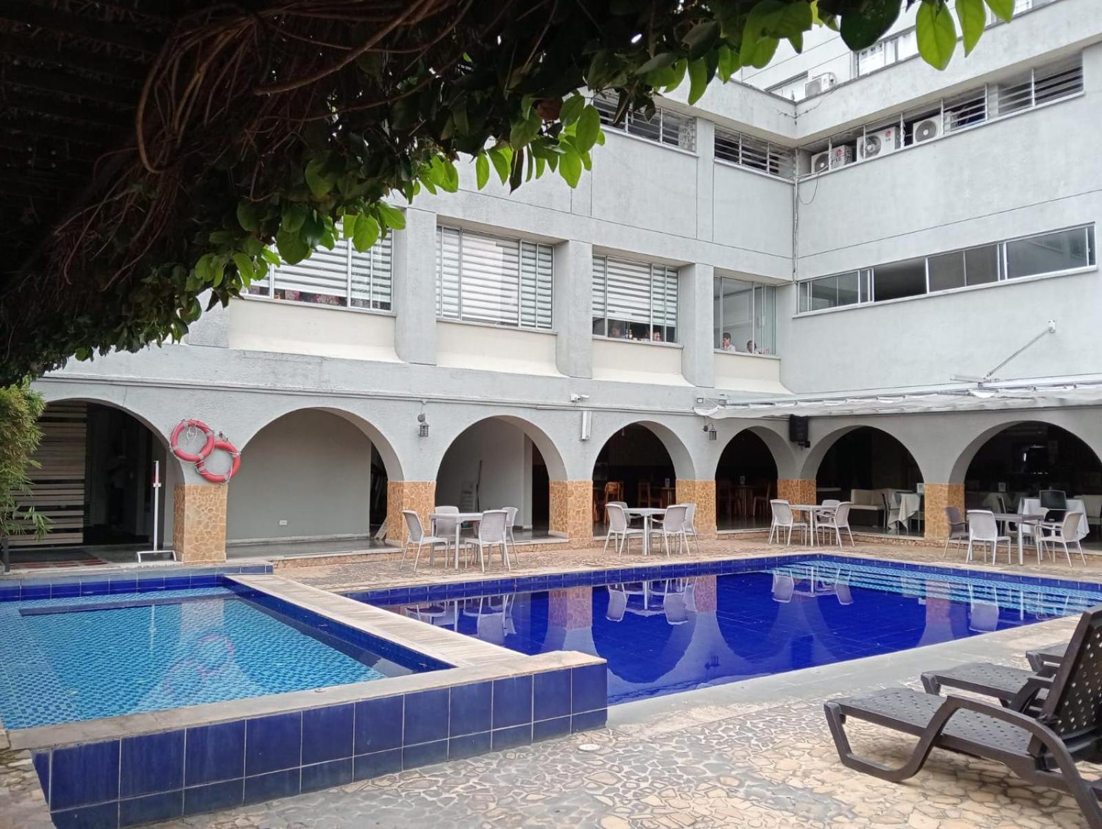Hotel Don Gregorio Cartago Exterior photo