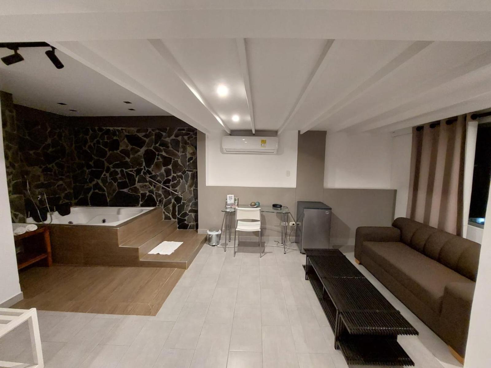 Hotel Don Gregorio Cartago Exterior photo